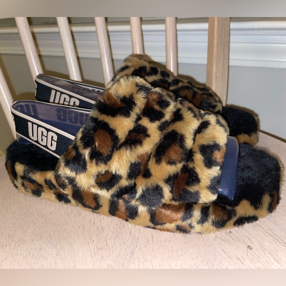 Women’s Leopard Fluff Yeah Ugg Slides - Size 11